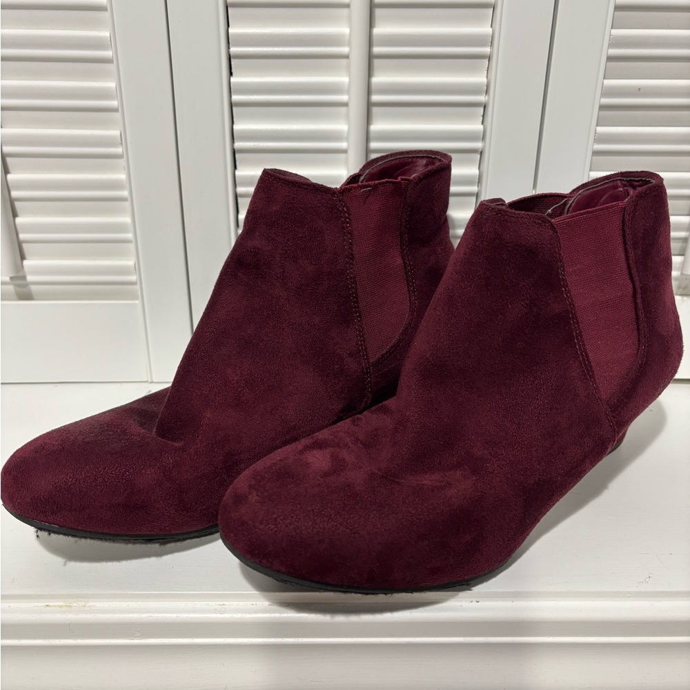 Elegant Burgundy Women's Ankle Boots